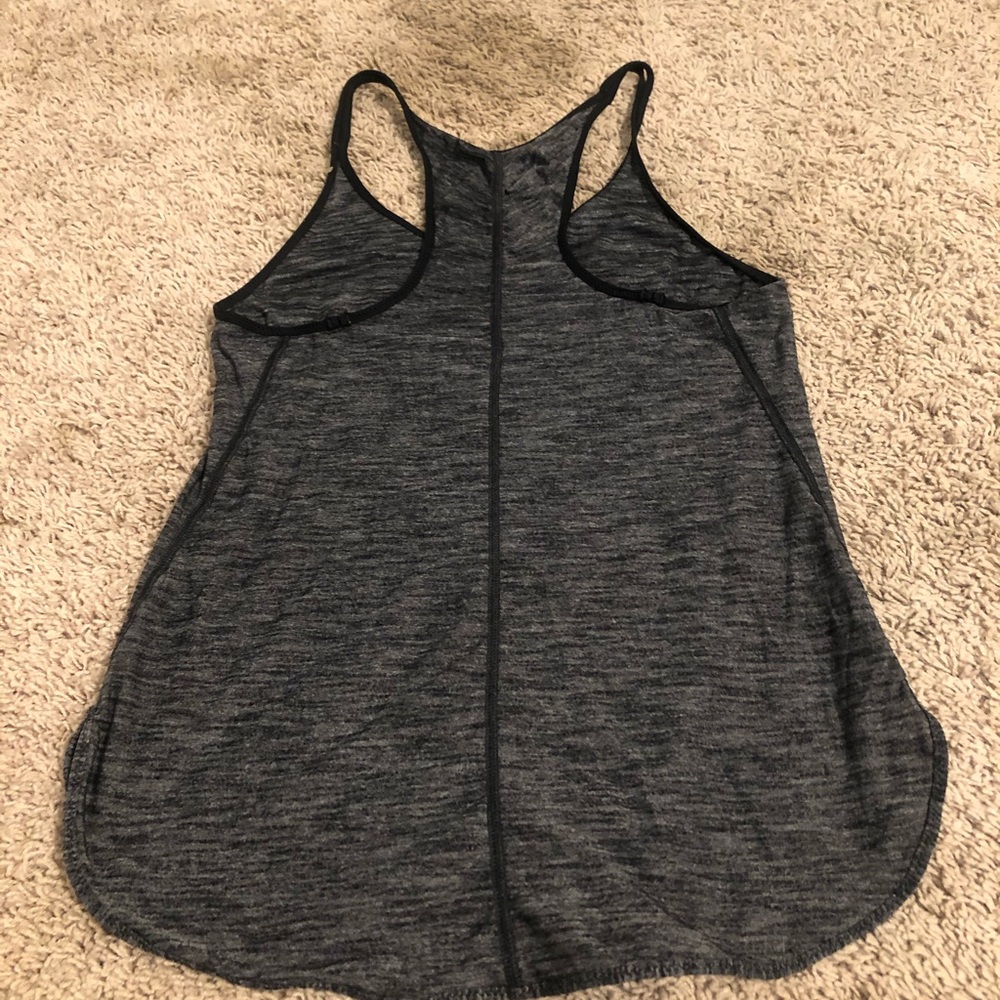Lululemon Razorback Tank - Picture 2 of 3